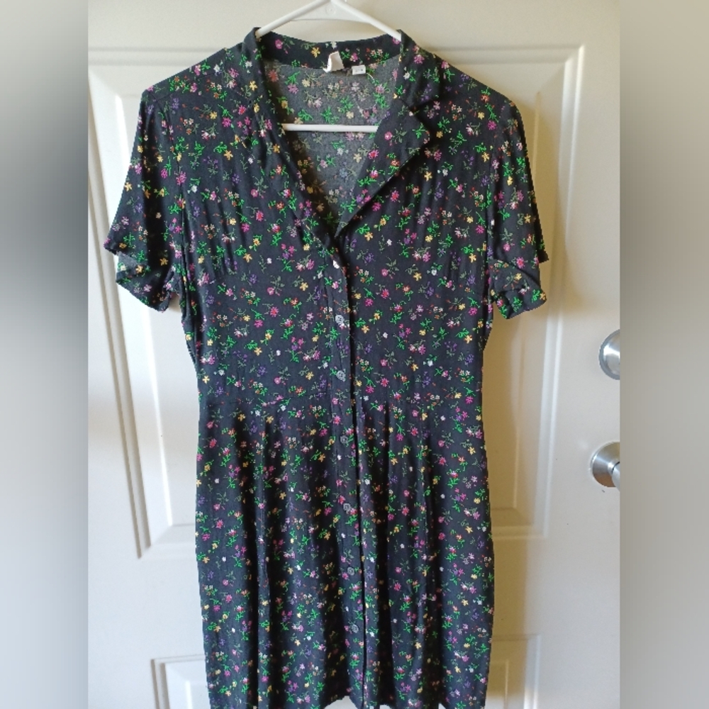 GAP Ditsy floral dress ASO Violet Harmon